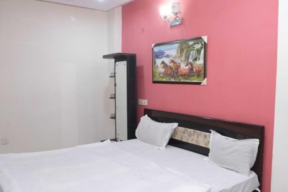 Super Hotel O Geetanjali Patna  Buitenkant foto